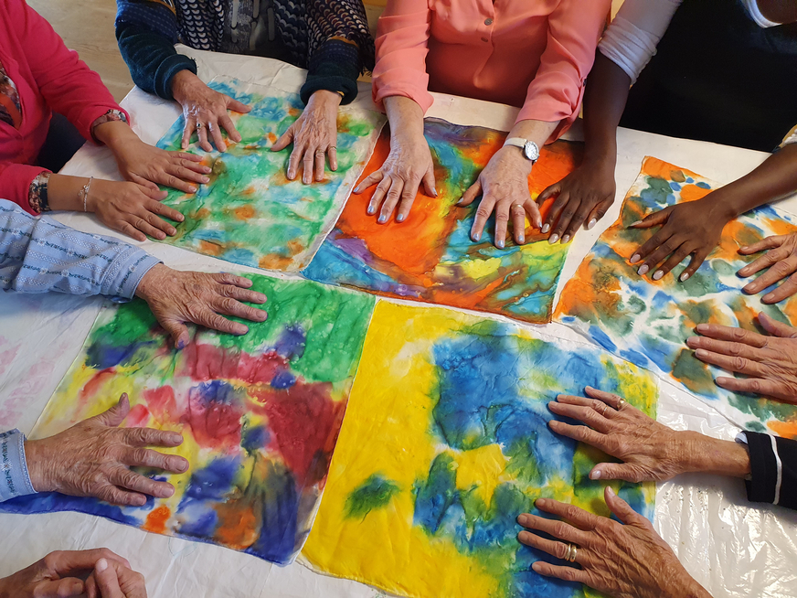 Image - mains_couleurs.jpg